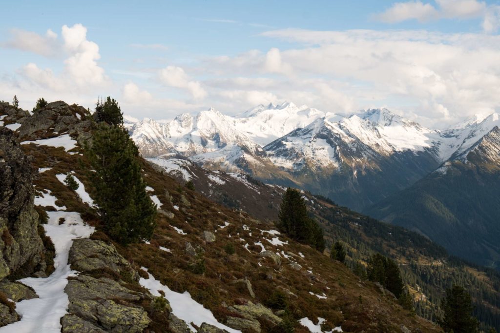 Snowy mountains from the top of Karspitze