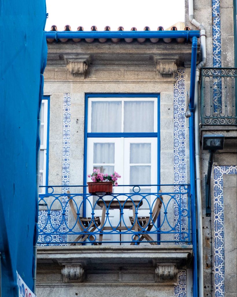 Cute balcony with pretty azujelos in Porto