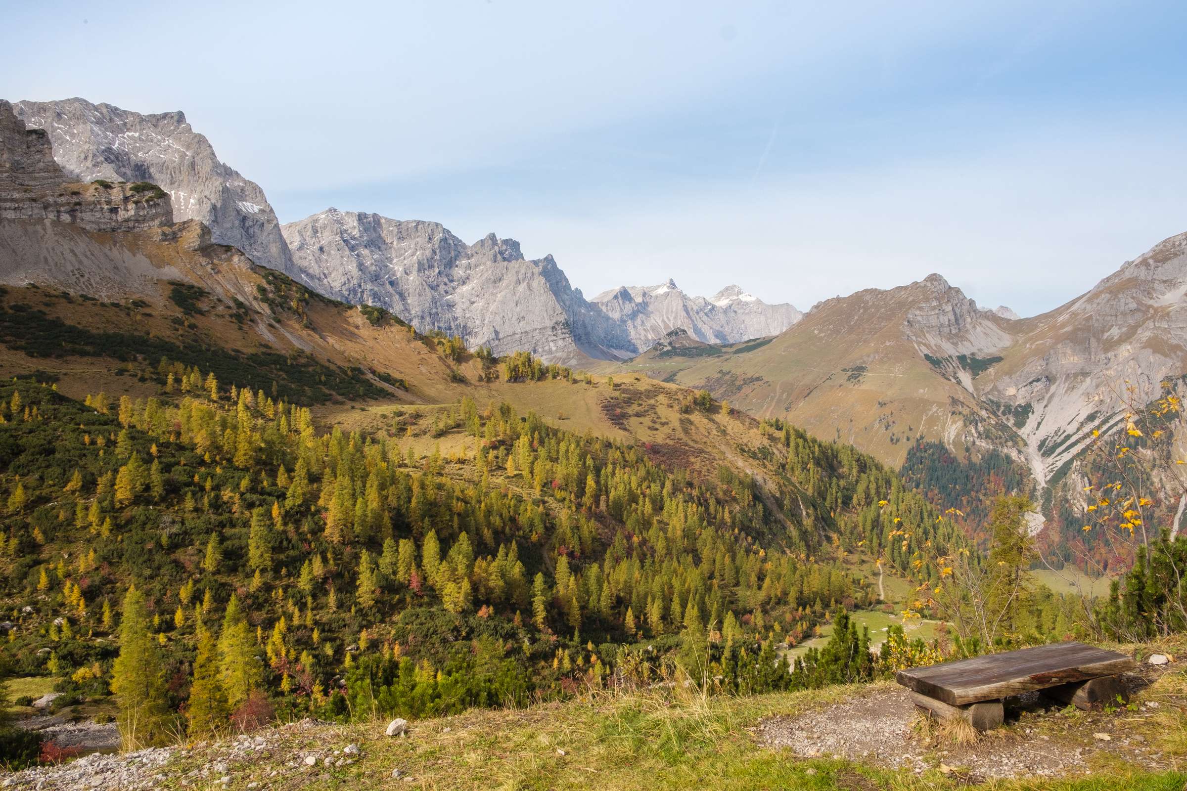 Small wooden bench looking down on the ascent from Eng Alm