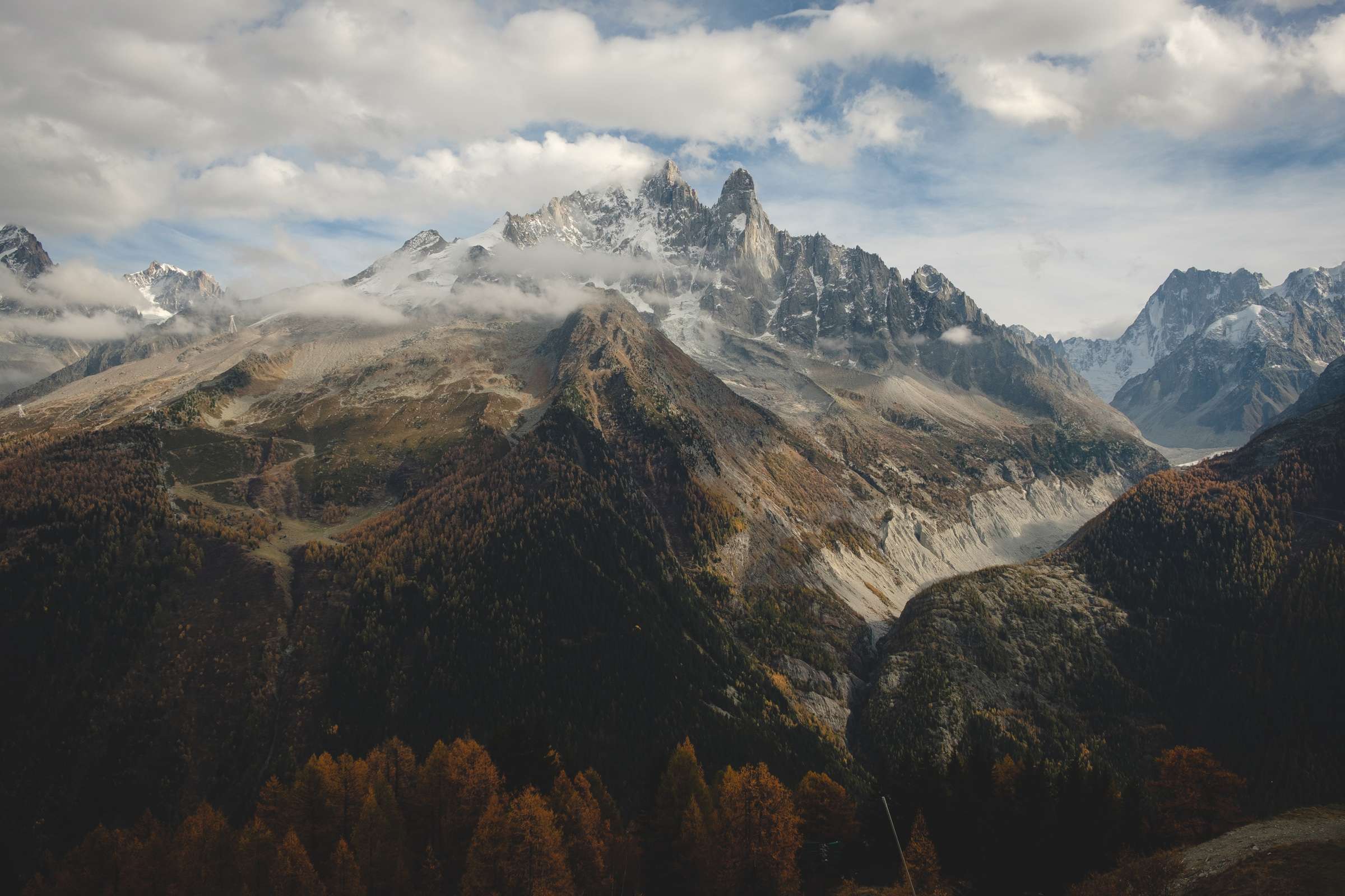 Autumn shades of the mountain forests