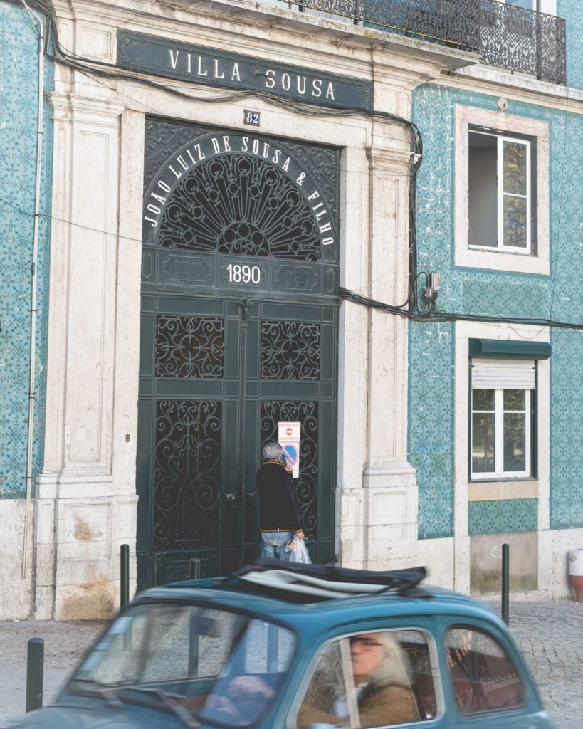 Villa Sousa and matching coloured car