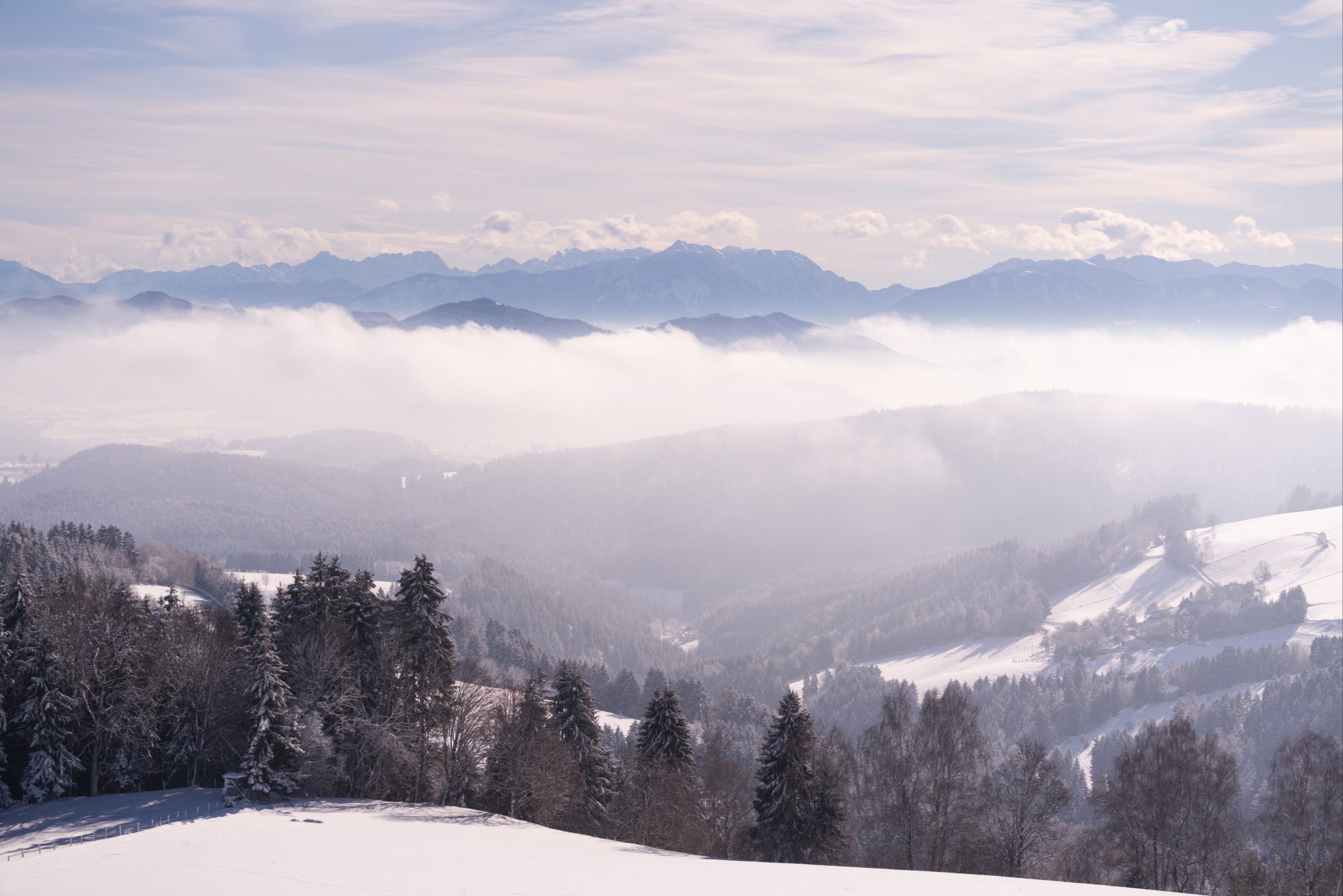 Snowy view over the Karawanken mountains from Gunzenberg