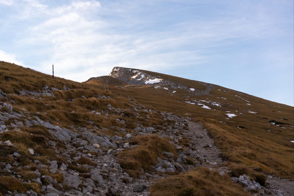 The path from the peak of Scheenberg to Fadensteig