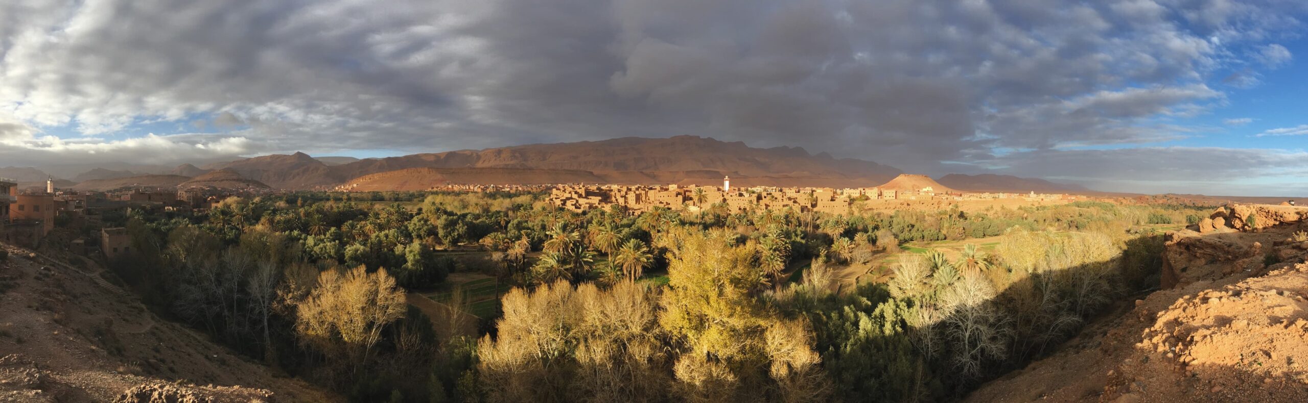 Panorama view of the storm brewing over Tinghir