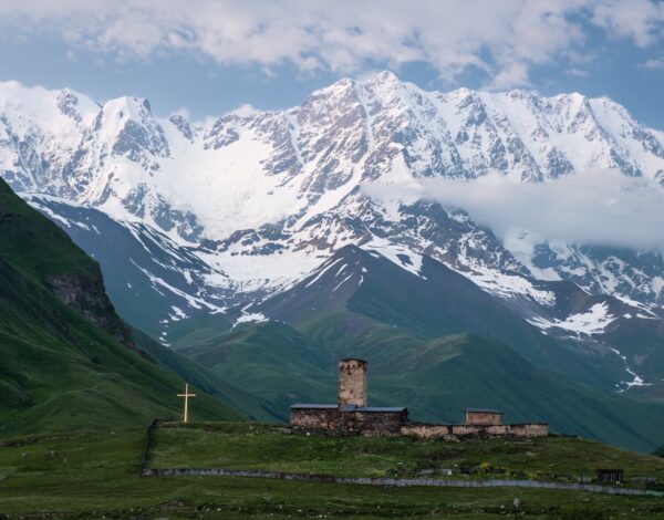 Ushguli: 4 day hike from Mestia via Tsvirmi