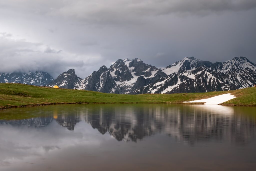 Rainy and stormy conditions at Koruldi lakes