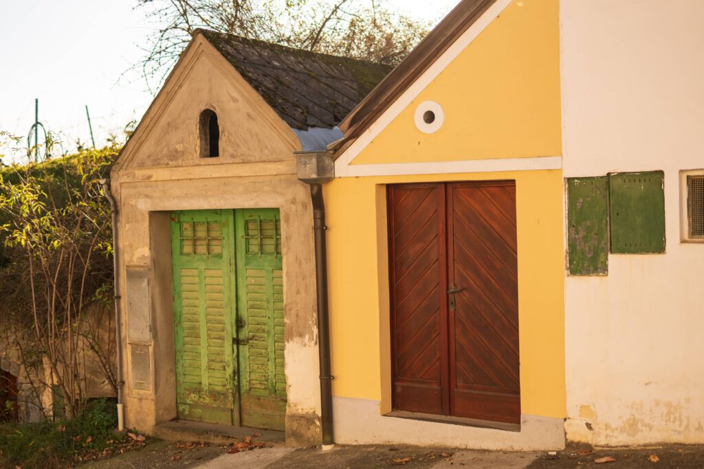 Tiny wine cellar buildings in Große Kellertrift, Haugsdorf