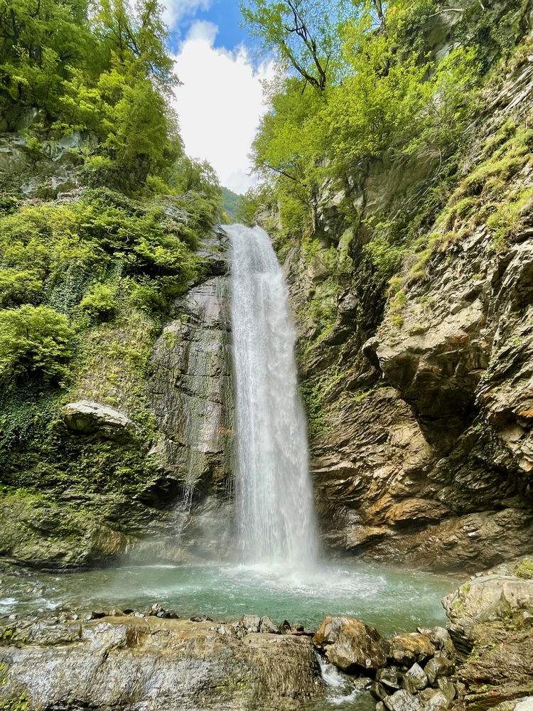 Ninoskhevi waterfall in Lagodekhi